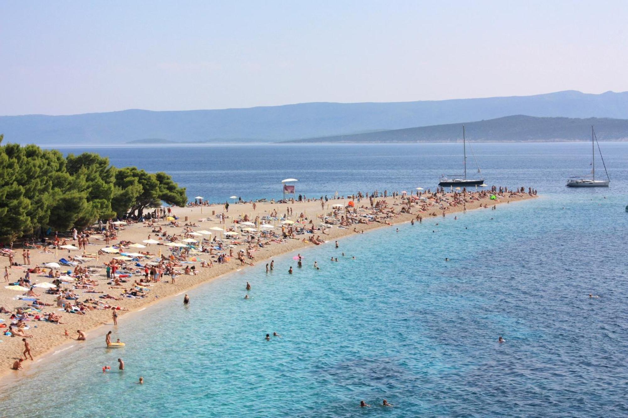 Apartments With A Parking Space Bol, Brac - 4658 Εξωτερικό φωτογραφία